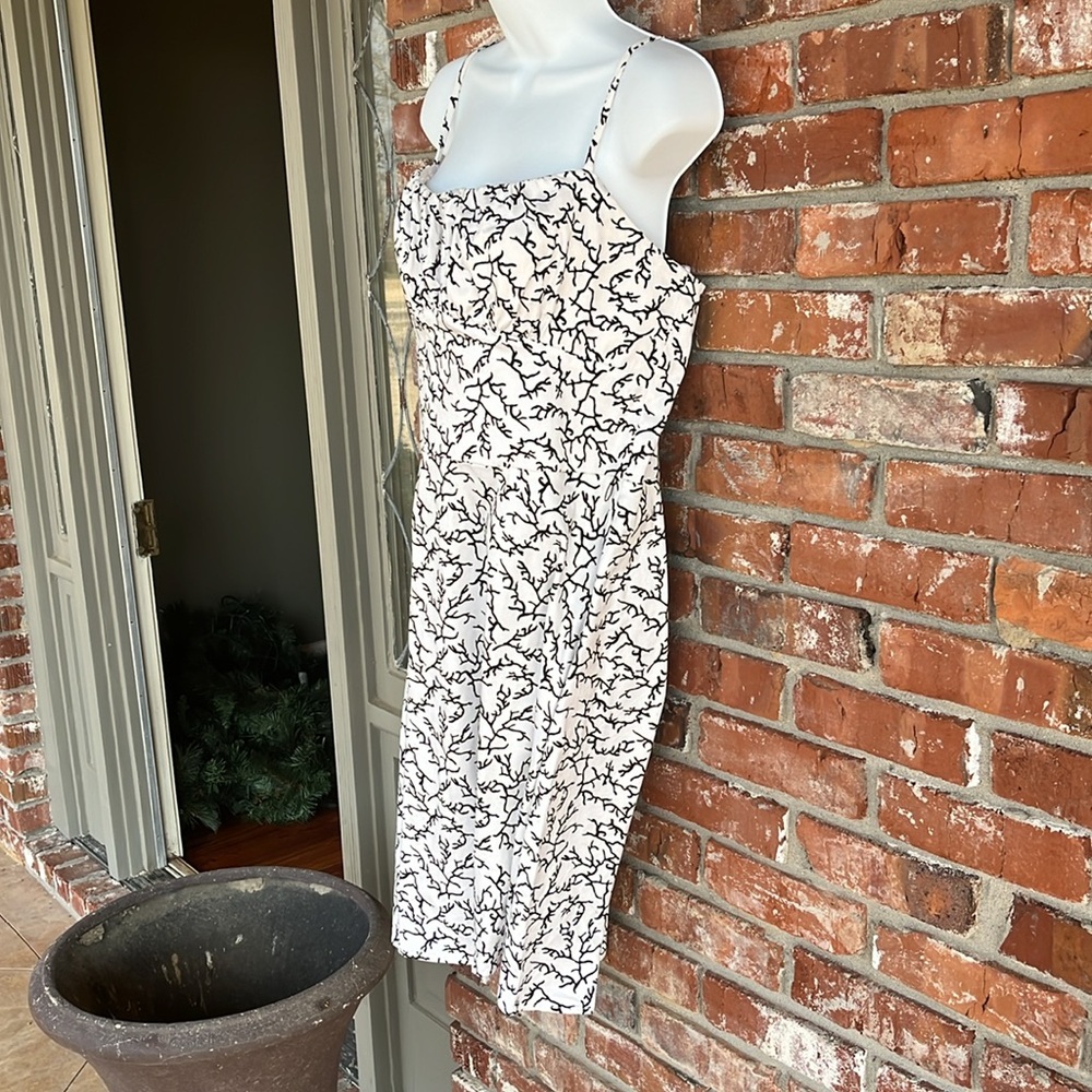 Alyn Paige white and black midi dress size 13/14 - Picture 2 of 10